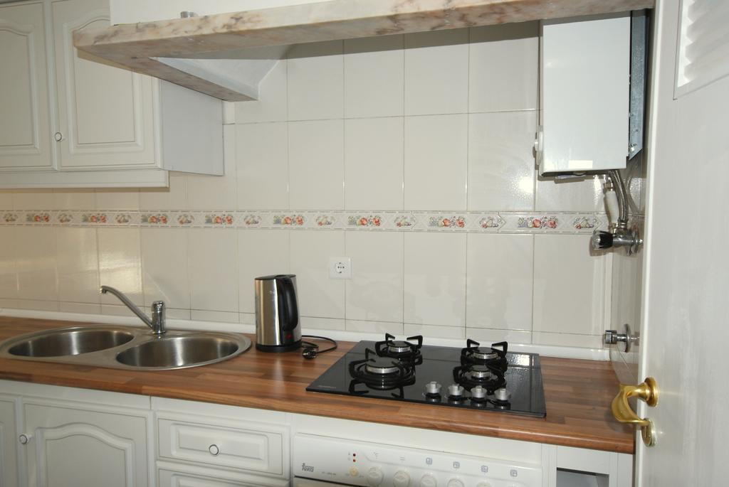 Sombrero Apartment Graca ลิสบอน ภายนอก รูปภาพ